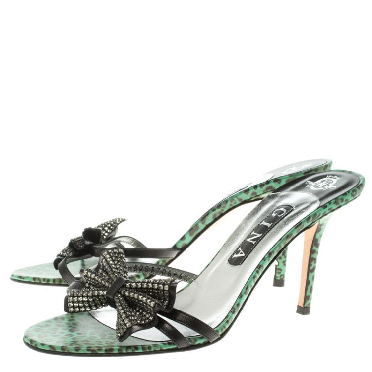 Pre Owned Gina Black Leather Crystal Embellished Bow  Slides Size 39.5