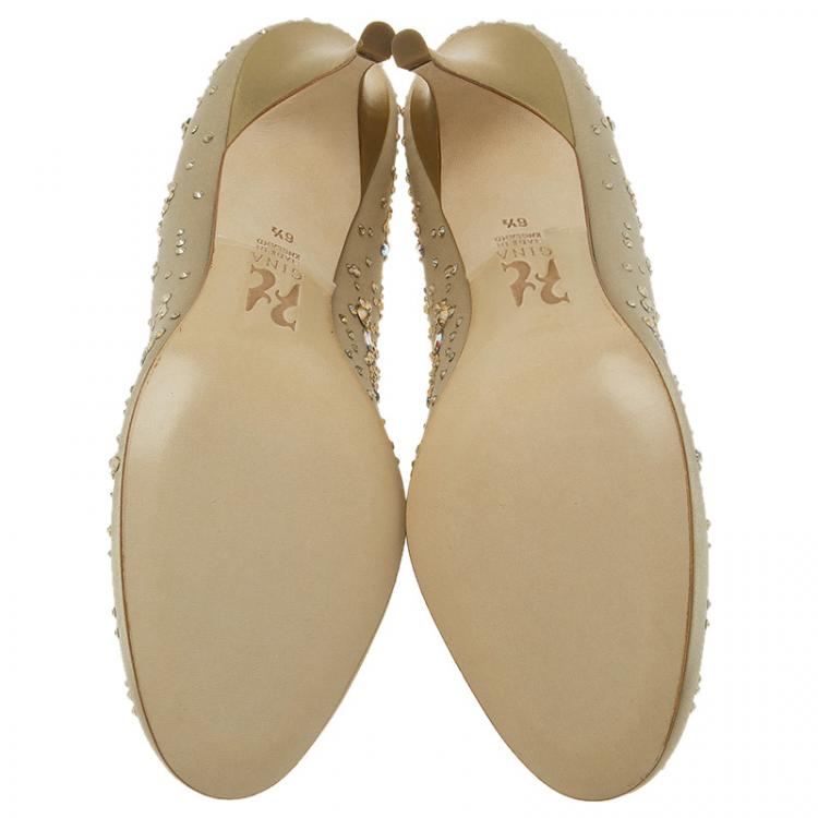 مملوكة مسبقًا Gina Beige Satin Embellished Anny Pumps Size 38.5