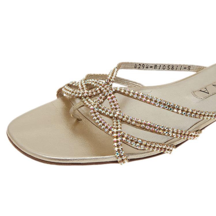 مملوكة مسبقًا Gina Gold Crystal Flat Slides Size 41