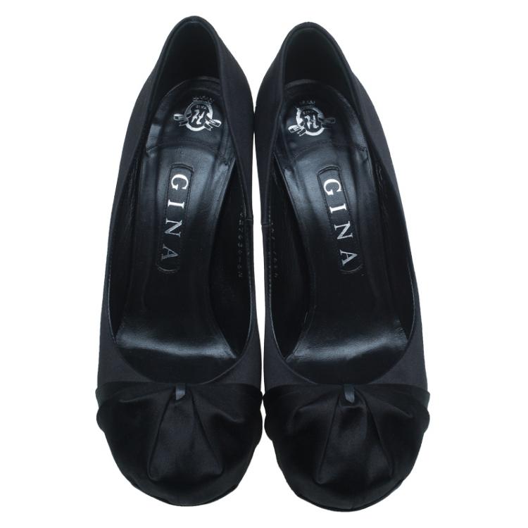 Pre Owned Gina Black Satin Claire Hoodie Platform Pumps Size 39.5