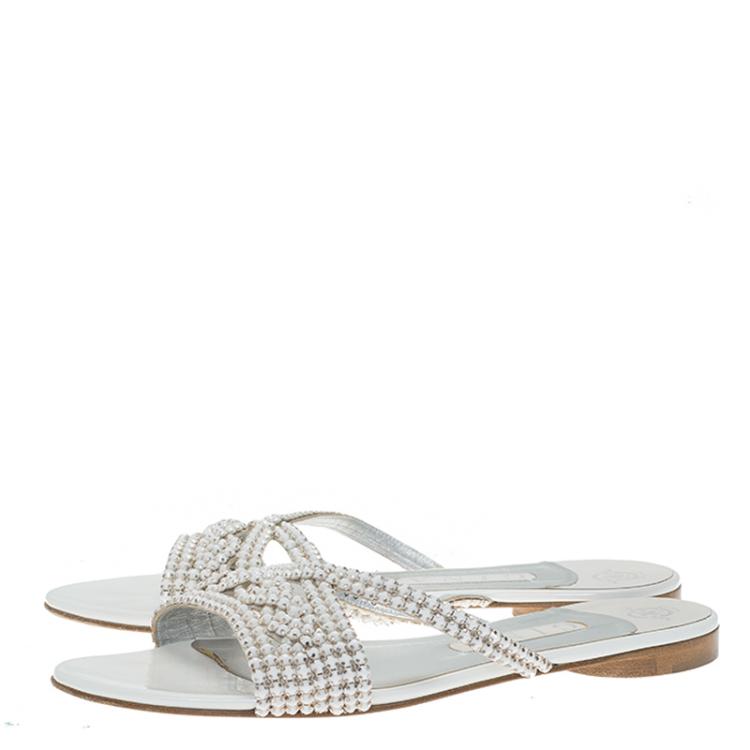 Pre Owned Gina White Embellished Slides Size 39