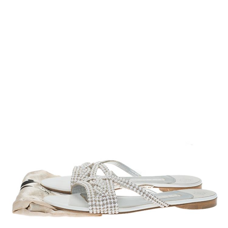 Pre Owned Gina White Embellished Slides Size 39