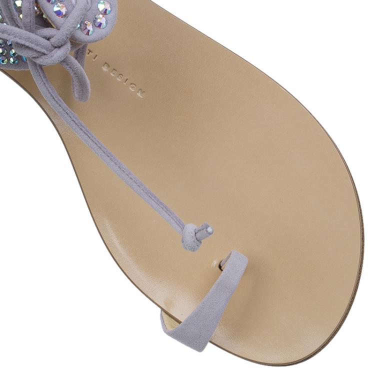 Pre Owned Giuseppe Zanotti Beige Crystal Embellished Toe Ring Flat Sandals Size 38