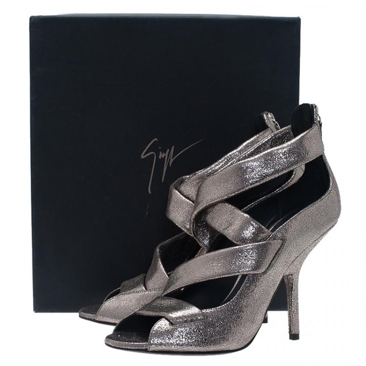 Pre Owned Giuseppe Zanotti Silver Metallic Leather Strappy Sandals Size 39