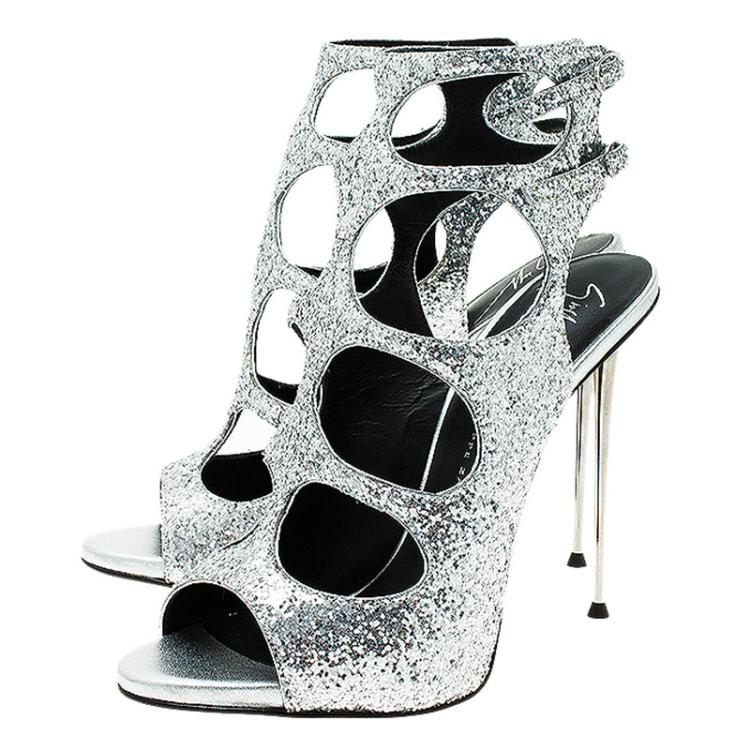Pre Owned Giuseppe Zanotti Silver Glitter Cutout Ankle Sandals Size 37 