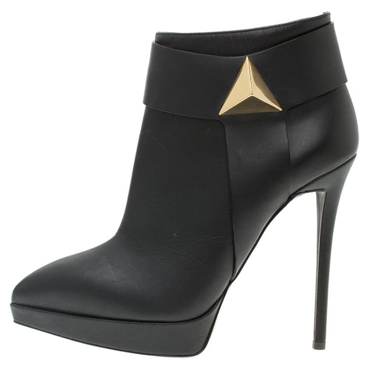 Pre Owned Giuseppe Zanotti Black Leather Pyramid Stud Platform Ankle Boots Size 37.5