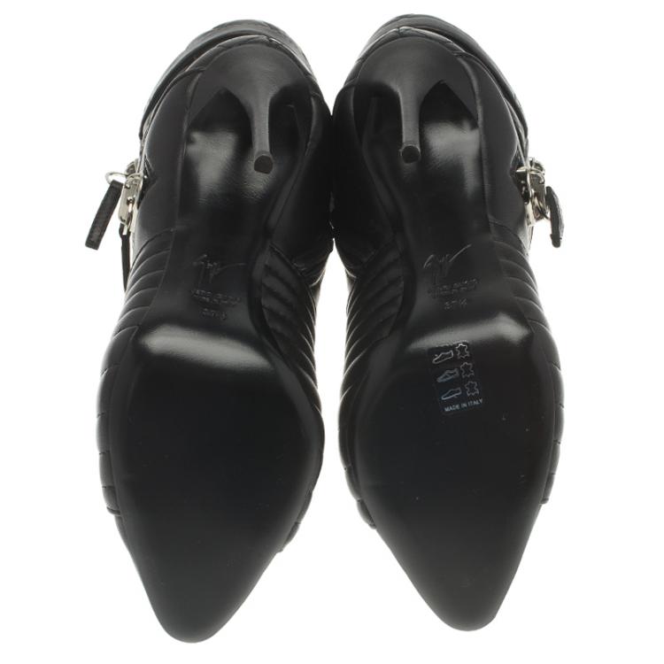 Pre Owned Giuseppe Zanotti Black Quilted Leather Olinda Zipper Detail Ankle Boots Size 37.5
