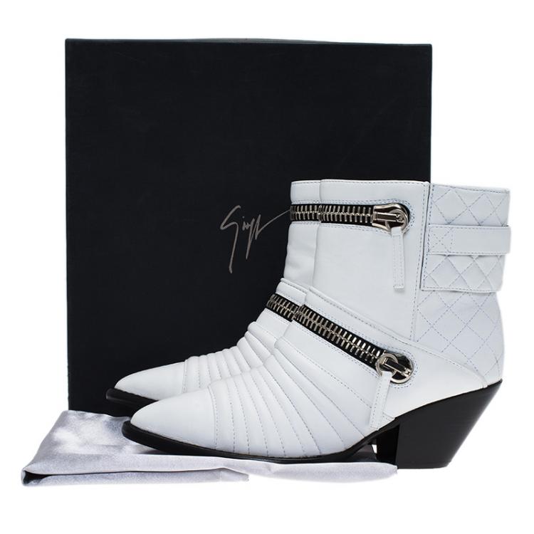 Pre Owned Giuseppe Zanotti White Quilted Leather Ankle Boots Size 38.5