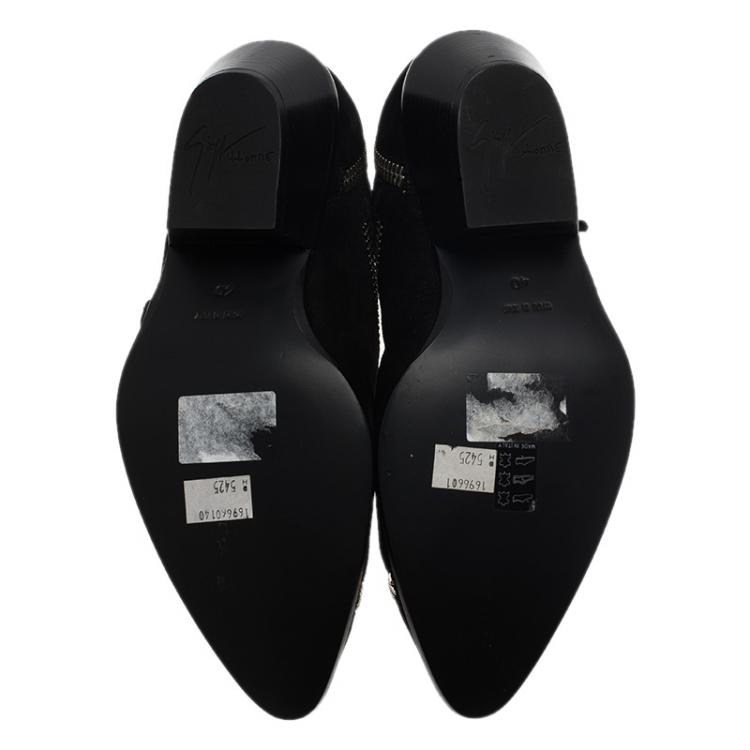 مملوكة مسبقًا Giuseppe Zanotti Black Suede Guns 55 Zip Detail Ankle Booties Size 40