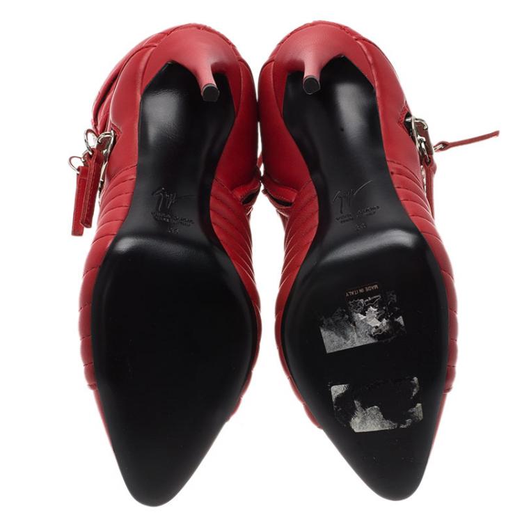 Pre Owned Giuseppe Zanotti Red Quilted Leather Olinda Zipper Detail Ankle Boots Size 36