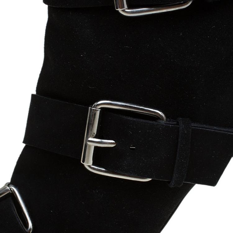 مملوكة مسبقًا Giuseppe Zanotti Black Buckled Suede Platform Ankle Boots Size 40
