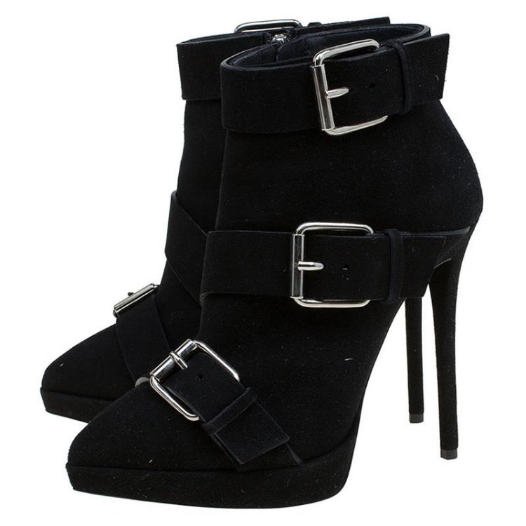 مملوكة مسبقًا Giuseppe Zanotti Black Buckled Suede Platform Ankle Boots Size 38