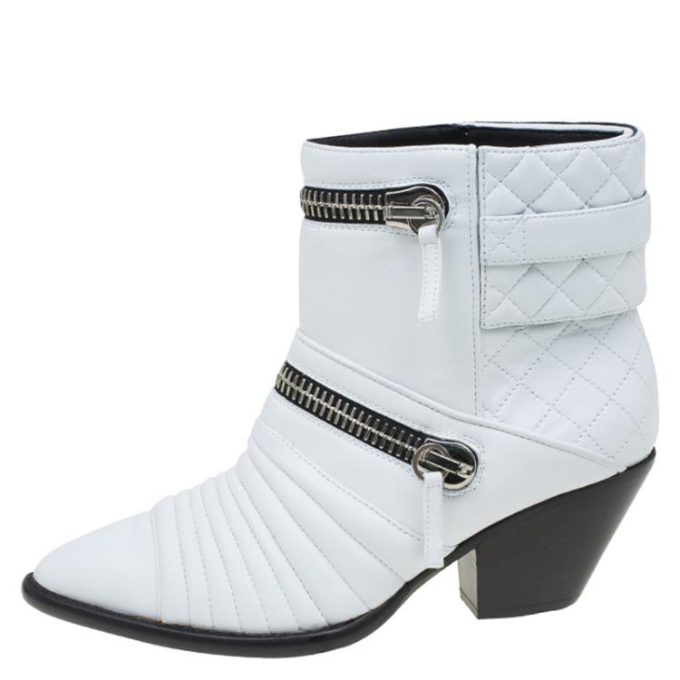 Pre Owned Giuseppe Zanotti White Quilted Leather Ankle Boots Size 40