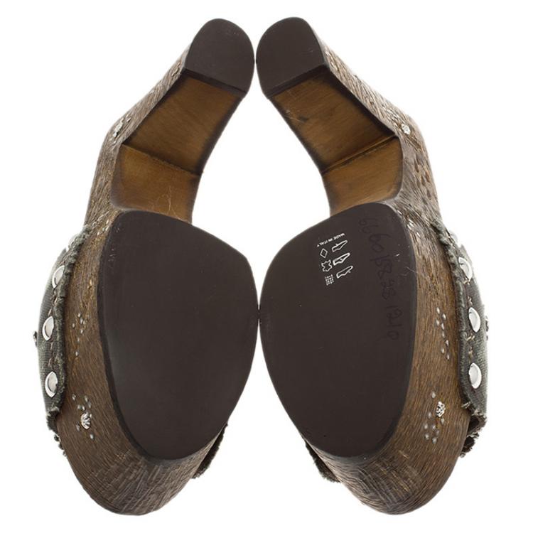 Pre Owned Giuseppe Zanotti Grey Canvas Eagle Embellished Saboot Platform Slides Size 40