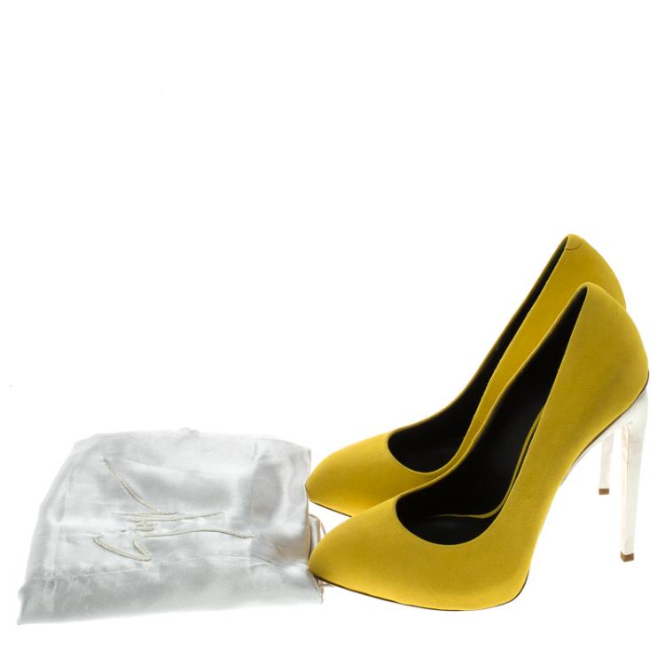 مملوكة مسبقًا Giuseppe Zanotti Bumblebee Yellow Suede Metal Heel Pumps Size 38