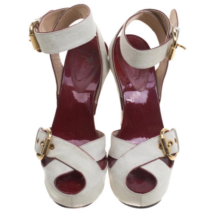 Pre Owned Giuseppe Zanotti White Suede Peep Toe Ankle Strap Clog Sandals Size 37.5