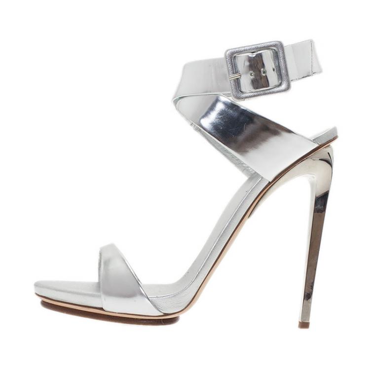 Pre Owned Giuseppe Zanotti Silver Metallic Leather Ankle Strap Sandals Size 41