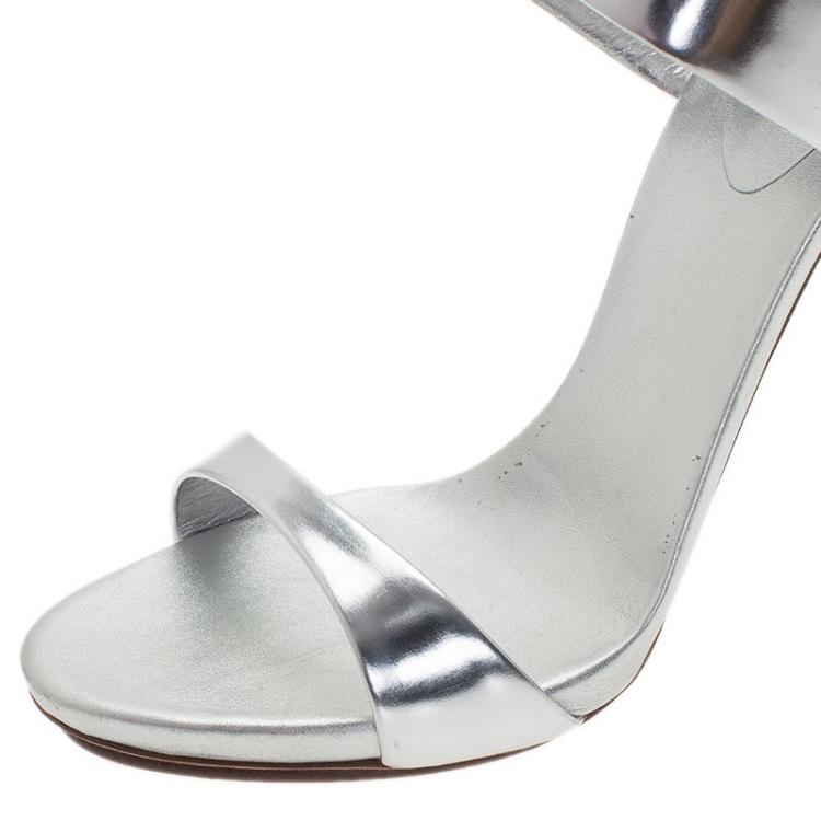Pre Owned Giuseppe Zanotti Silver Metallic Leather Ankle Strap Sandals Size 41