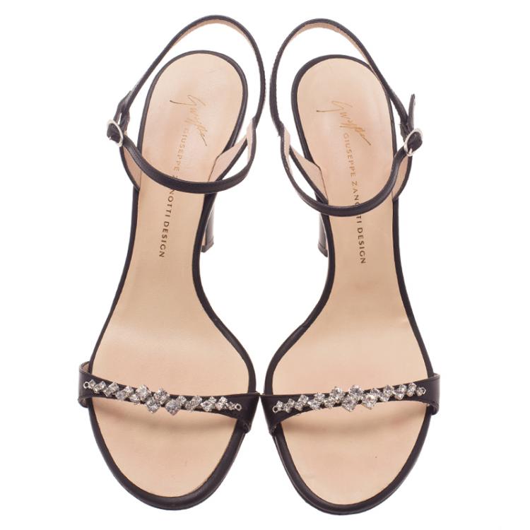 Pre Owned Giuseppe Zanotti Grey Jeweled Suede Sandals Size 38.5