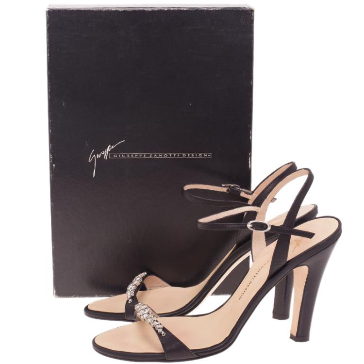 Pre Owned Giuseppe Zanotti Grey Jeweled Suede Sandals Size 38.5