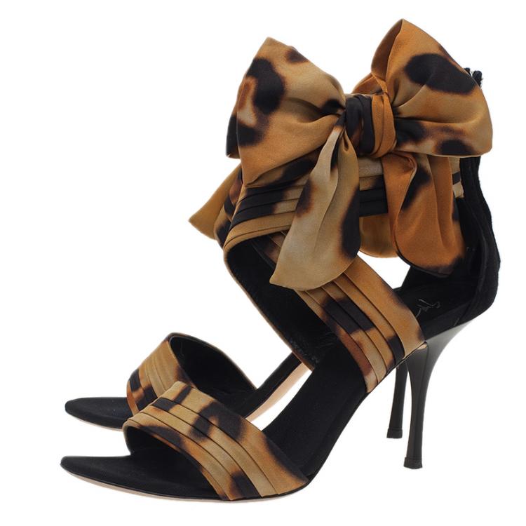 Pre Owned Giuseppe Zanotti Leopard Print Silk and Satin Bow Detail Sandals Size 40