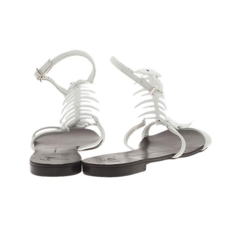Pre Owned Giuseppe Zanotti White Fishbone Flat Sandals Size 38