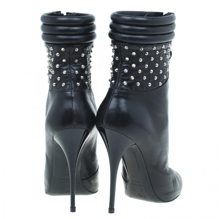 مملوكة مسبقًا Giuseppe Zanotti Black Leather Studded Zipper Detail Mid Calf Boots Size 39.5