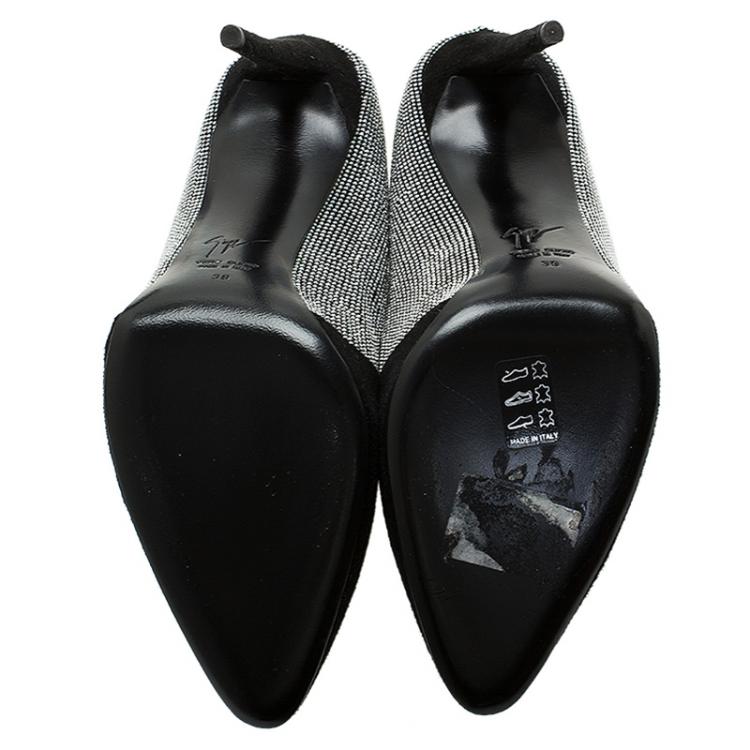 Pre Owned Giuseppe Zanotti Black Suede Studded Pointed Pumps Size 38