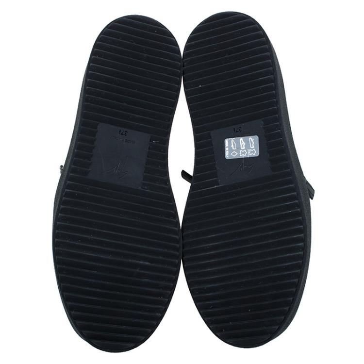 مملوكة مسبقًا Giuseppe Zanotti Black Patent Eve Slip On Size 37.5
