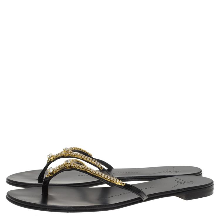 Pre Owned Giuseppe Zanotti Black Patent Crystal Embellished Thong Sandals Size 35