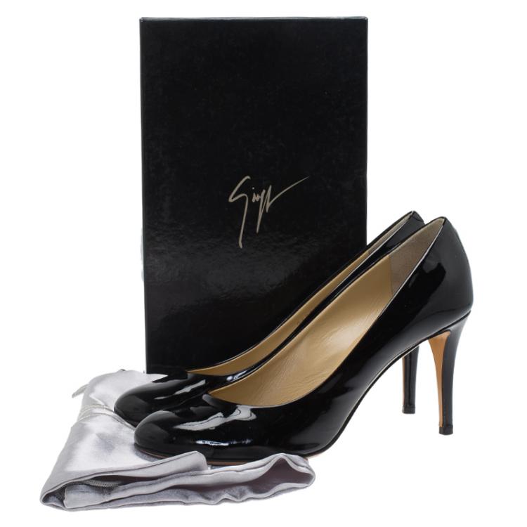 Pre Owned Giuseppe Zanotti Black Patent Round Toe Pumps Size 40