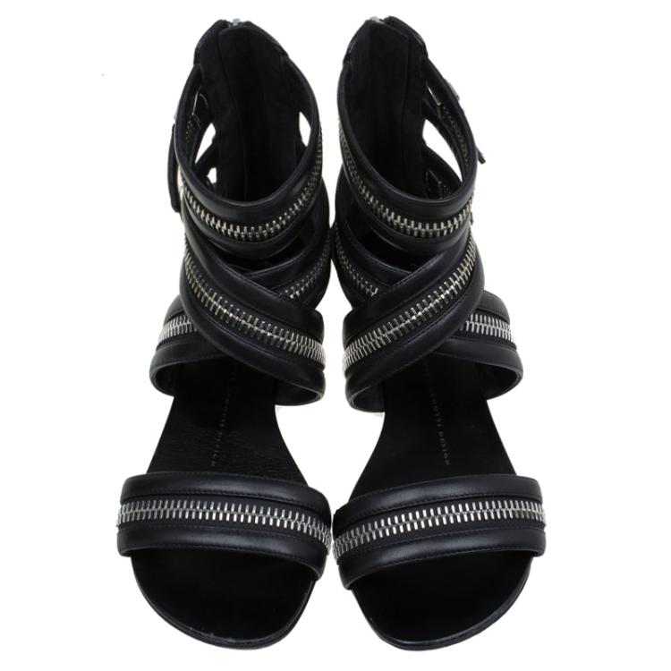 Pre Owned Giuseppe Zanotti Black Leather Zip Detail Flat Gladiator Sandals Size 37.5
