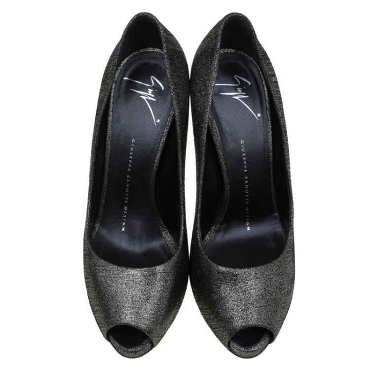 Pre Owned Giuseppe Zanotti Grey Metalllic Suede Peep Toe Pumps Size 37