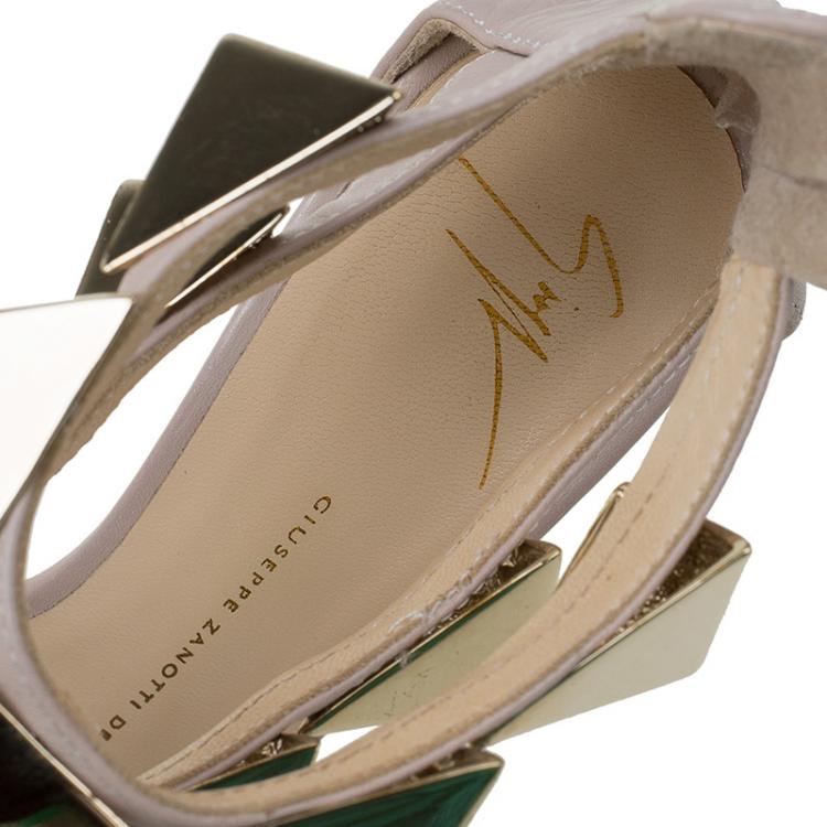 Pre Owned Giuseppe Zanotti Beige Leather Pyramid Stud Embellished Sandals Size 37