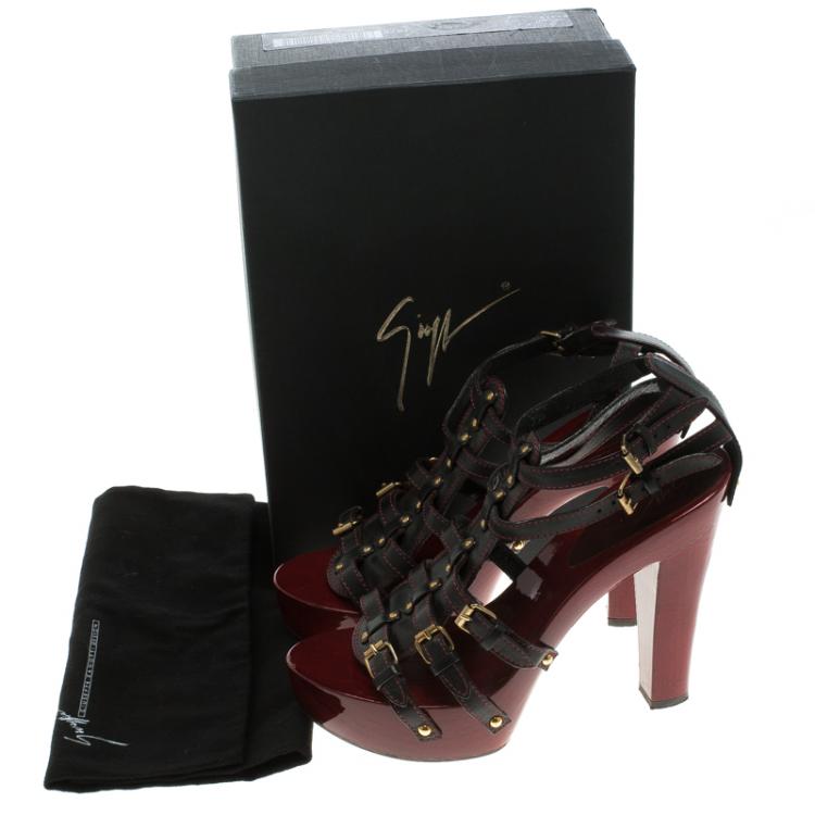 Pre Owned Giuseppe Zanotti Black Leather Multi Strap Clog Sandals Size 38.5