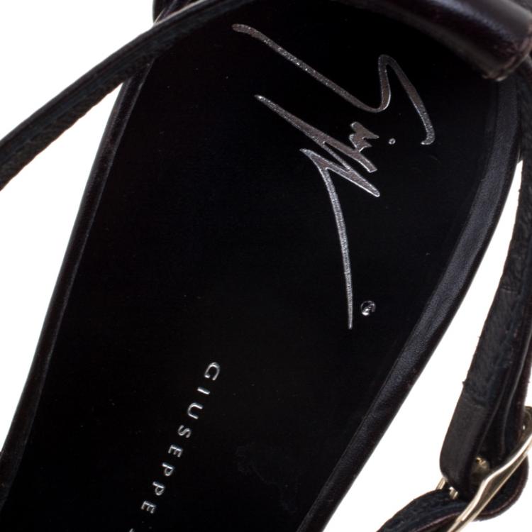 Pre Owned Giuseppe Zanotti Black Crystal and Chain Embellished Leather Strappy Sandals Size 39