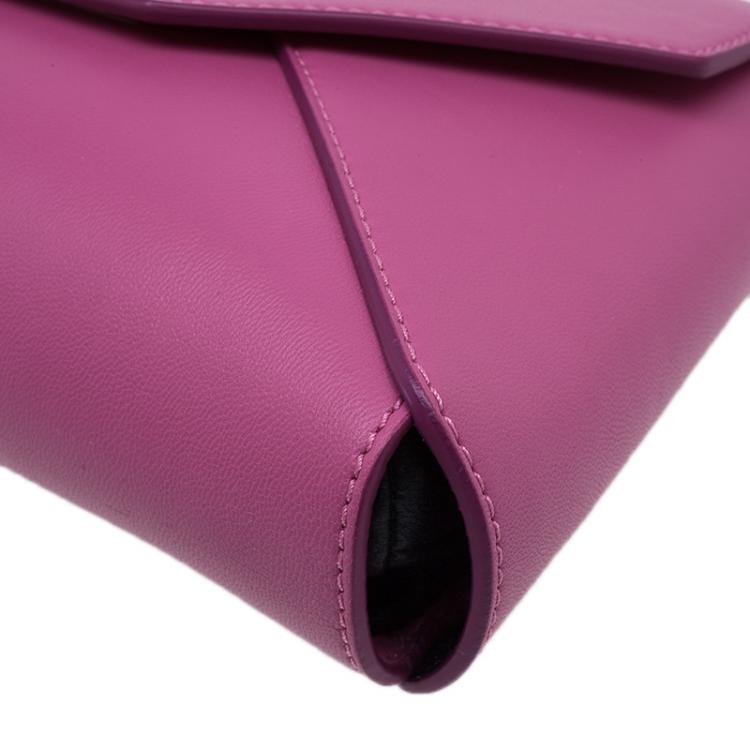 Pre Owned Givenchy Pink Leather Medium Shark Corssbody Bag