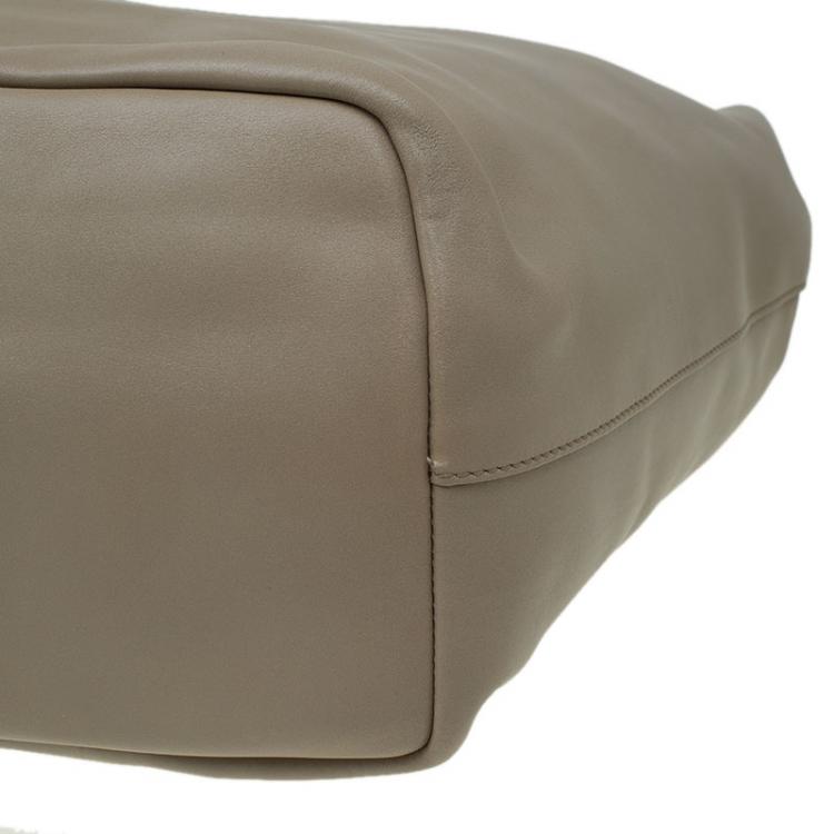 Pre Owned Givenchy Beige Leather Large Antigona Shopping Tote