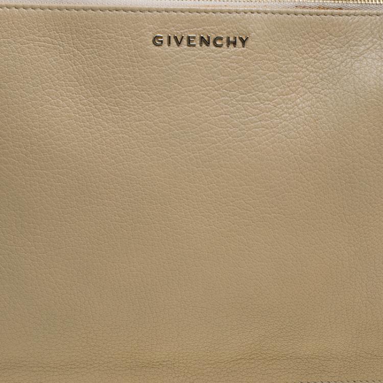 Pre Owned Givenchy Beige Leather Pouch