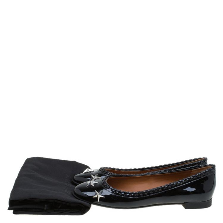 Pre Owned Givenchy Black Patent Whipstitch Detail Star Studded Ballet Flats Size 38