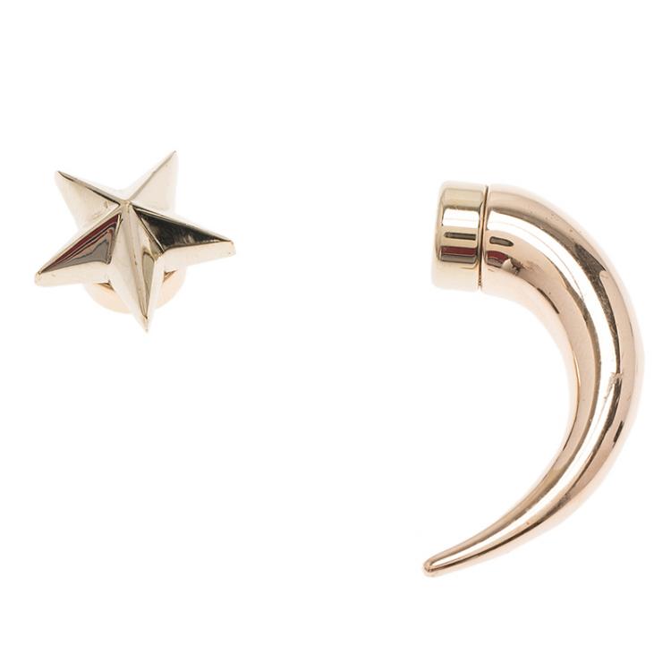 Pre Owned Givenchy Small Shark Tooth Star Gold and Silver Tone Single Earring
