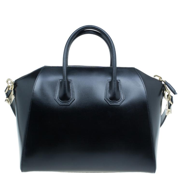 مملوكة مسبقًا Givenchy Black Shine Leather Medium Antigona Satchel Bag