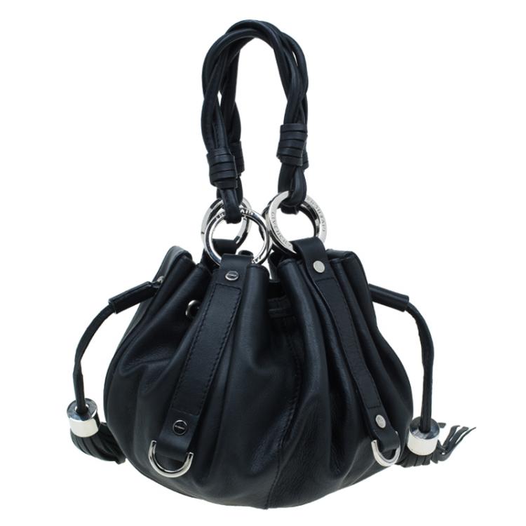 مملوكة مسبقًا Givenchy Black Leather Small Pumpkin Bag