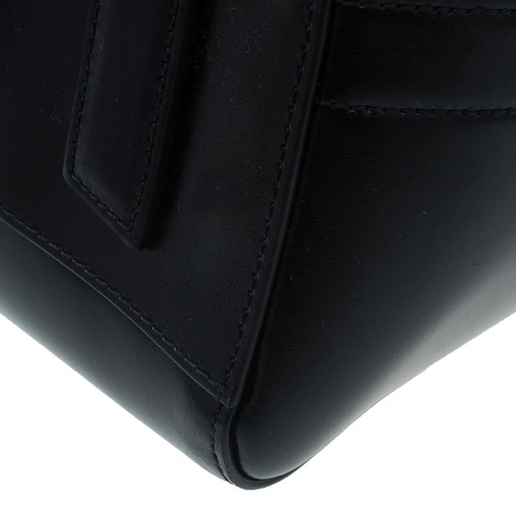 مملوكة مسبقًا Givenchy Black Leather Medium Antigona Satchel