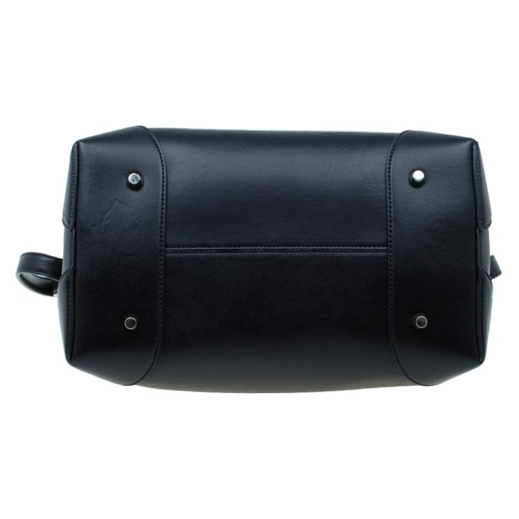 Pre Owned Givenchy Black Leather Medium Lucrezia Star Duffle Bag