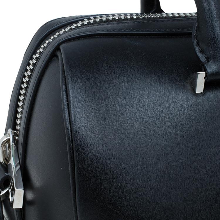 Pre Owned Givenchy Black Leather Medium Lucrezia Star Duffle Bag