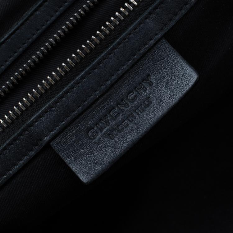 مملوكة مسبقًا Givenchy Black Leather Medium Nightingale Tote