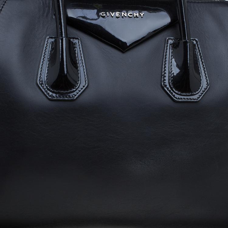 Pre Owned Givenchy Black Leather Medium Antigona Satchel