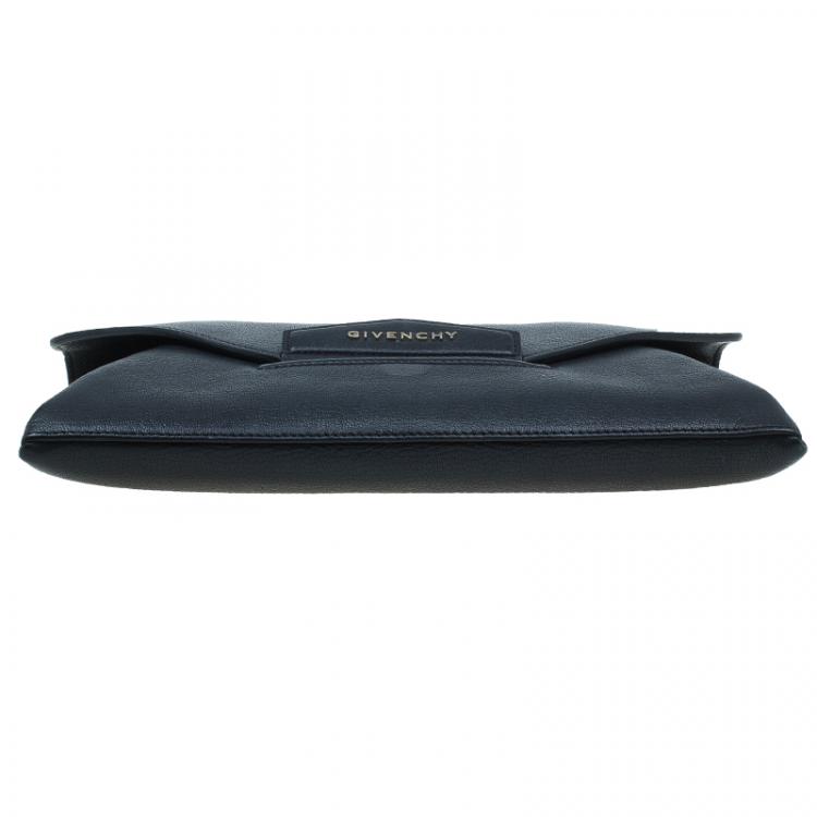 Pre Owned Givenchy Black Leather Medium Antigona Envelope Clutch