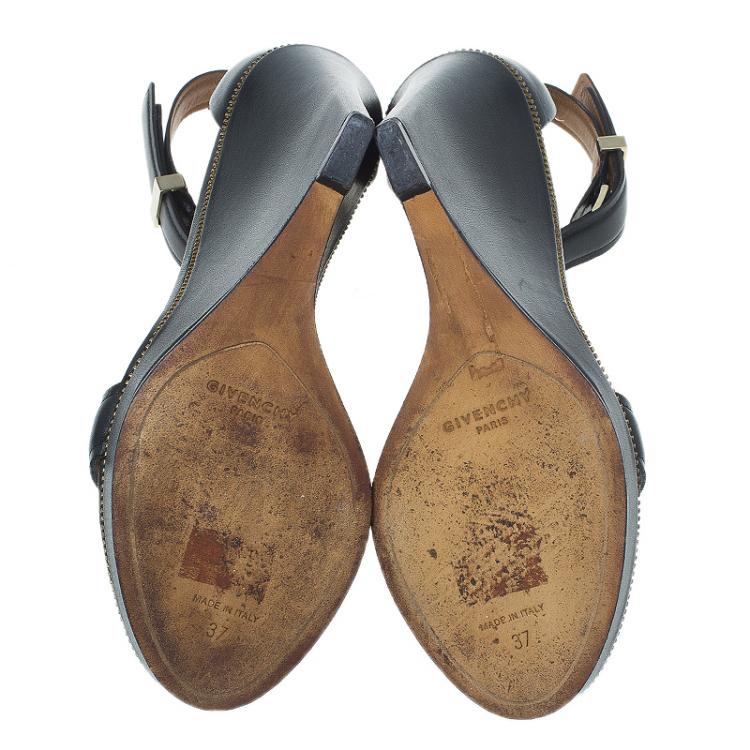 مملوكة مسبقًا Givenchy Black Leather Zipper Trim Platform Ankle Strap Wedge Sandals Size 37